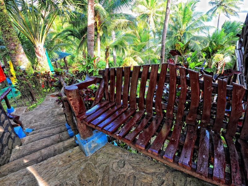 Villa De Pico Highland Beach Resort Puerto Galera Εξωτερικό φωτογραφία