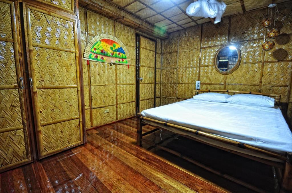 Villa De Pico Highland Beach Resort Puerto Galera Εξωτερικό φωτογραφία