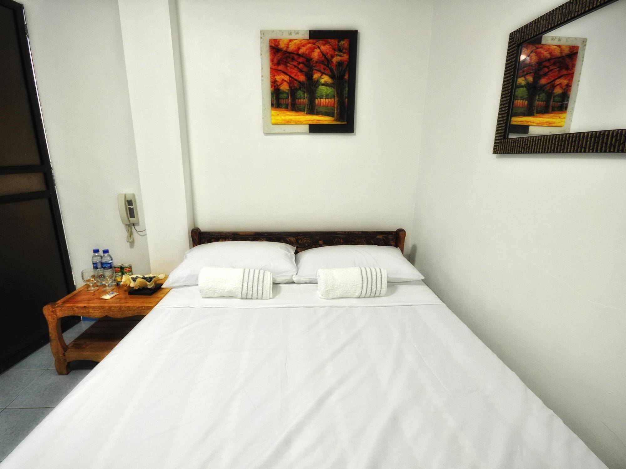 Villa De Pico Highland Beach Resort Puerto Galera Εξωτερικό φωτογραφία